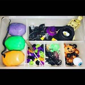 Halloween Playdough kit